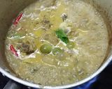 รูปขั้นตอนการทำที่ 3 ของ ขนมจีนแกงเขียวหวานไก่