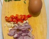 Foto langkah ke 3 dari resep Mie Goreng Sosis Keju.