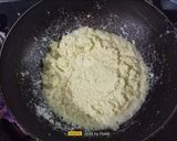 A picture of step 1 of Amrut Paak / Rava Burfi.