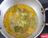 A picture of step 3 of Maggi soup.