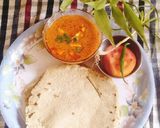 A picture of step 5 of JOWAR BHAKRI 😋😋 jowar roti.