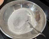 Foto langkah ke 1 dari resep Bolu Ketan Hitam Kukus.
