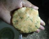 A picture of step 4 of Aloo Tikki.