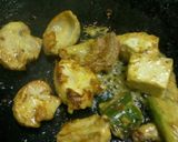 A picture of step 2 of Mushroom paneer tikka.