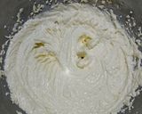 Foto langkah ke 1 dari resep Cake Tape Topping Almond.