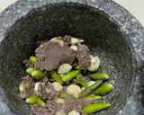 รูปขั้นตอนการทำที่ 1 ของ น้ำพริกกะปิ ชะอมทอด & มะเขือยาวชุบไข่