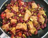 Foto del paso 3 de la receta Alubias rojas con butifarra blanca