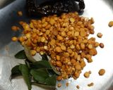 A picture of step 2 of Chettinad Tomato Chutney.