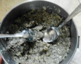 Foto langkah ke 7 dari resep Mochi Pandan Isi Kacang Hijau.