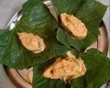 লাউ পাতায় মোড়া ইলিশ মাছের পাতুরি (Lau patay mora ilish macher paturi recipe in Bengali) রেসিপি ধাপ - 5 ছবি