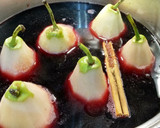 Foto del paso 2 de la receta: Peras al vino
