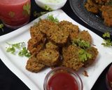 A picture of step 2 of Kotambir vadi and Palak pakora.