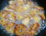 A picture of step 6 of Dahi ky Pakoray.