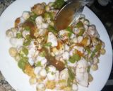 A picture of step 4 of Aloo chole chaat.