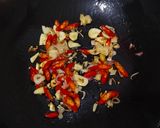 Foto langkah ke 3 dari resep Sarden Ikan Pindang Homemade.