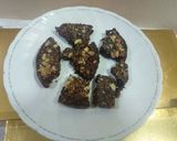 A picture of step 3 of Nuts chocolate.