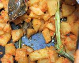 Foto langkah ke 3 dari resep Sambal Goreng kentang.