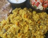 વઘારેલી ખીચડી (Vaghareli Khichdi Recipe In Gujarati) રેસીપી સ્ટેપ5ફોટો