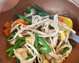 Hình bước làm 5 của món Bông Kim Châm Kho Rau Củ Chay