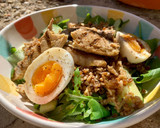 Foto del paso 3 de la receta: Ensalada súper fácil de quinoa y caballa al grill