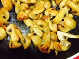 Matar mushroom masala