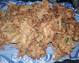 A picture of step 3 of Loaded pakoray.