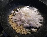 Foto del paso 2 de la receta: Pimientos del piquillo rellenos de morcilla