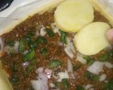 A picture of step 5 of Keema and potatoes in pastry puff.