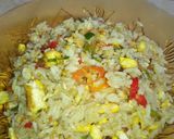 Foto langkah ke 3 dari resep *nasi goreng bumbu iris*.