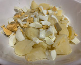 Foto del paso 1 de la receta: Ensalada de patata con brevas y roquefort