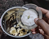 ராகி (கேழ்வரகு)மில்க் ஷேக்🥤🥤🥤 (Ragi milkshake recipe in tamil) ரெசிபி ஸ்டேப் 4 புகைப்படம்