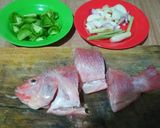 Foto langkah ke 1 dari resep Sop Ikan Nila Merah (W#35).