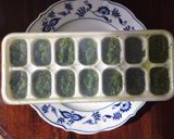 A picture of step 2 of California Farm Coriander Puree Cubes.