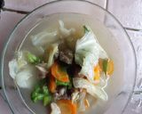 Foto langkah ke 8 dari resep Sayur Sop Daging Sapi & Bakso.