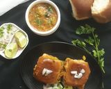 A picture of step 8 of Masala Pav Bhaji.