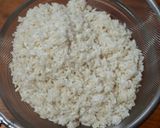 Foto del paso 1 de la receta: Arroz rojo con chícharos