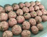 Foto del paso 4 de la receta Albóndigas de la abuela al horno en salsa
