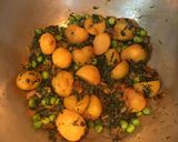 A picture of step 8 of Methi Matar Aloo.