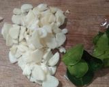Foto langkah ke 3 dari resep Kacang goreng daun jeruk.