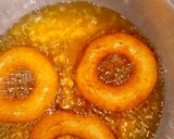 A picture of step 7 of Doughnuts.