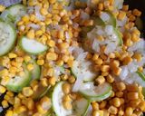 Foto del paso 4 de la receta: 🌽Tarta de cebolla, zucchini y choclo🌽
