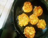 A picture of step 3 of Moong dal tikki.