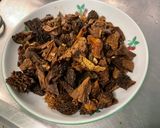 Une image de l'étape 5 de Chapon fermier aux herbes aromatiques farci cèpes et morilles.
