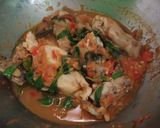 Foto langkah ke 7 dari resep Ayam rica - rica pedas kemangi.