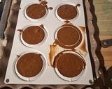 Une image de l'étape 3 de Mousse chocolat et sa crème.