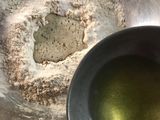 ફરસી ટ્વીસ્ટ પૂરી (Farsi Twist Poori Recipe In Gujarati)