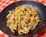 Gombás édeskömény ragu tésztával, tilápia filével recept fázis 7 fotója