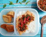 Foto langkah ke 5 dari resep Ayam Crispy Penyet (Sambal Kemangi).