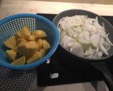 Hình bước làm 1 của món Cà ri lợn kiểu Nhật