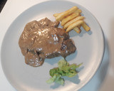 Foto del paso 6 de la receta: Solomillo de ternera en salsa